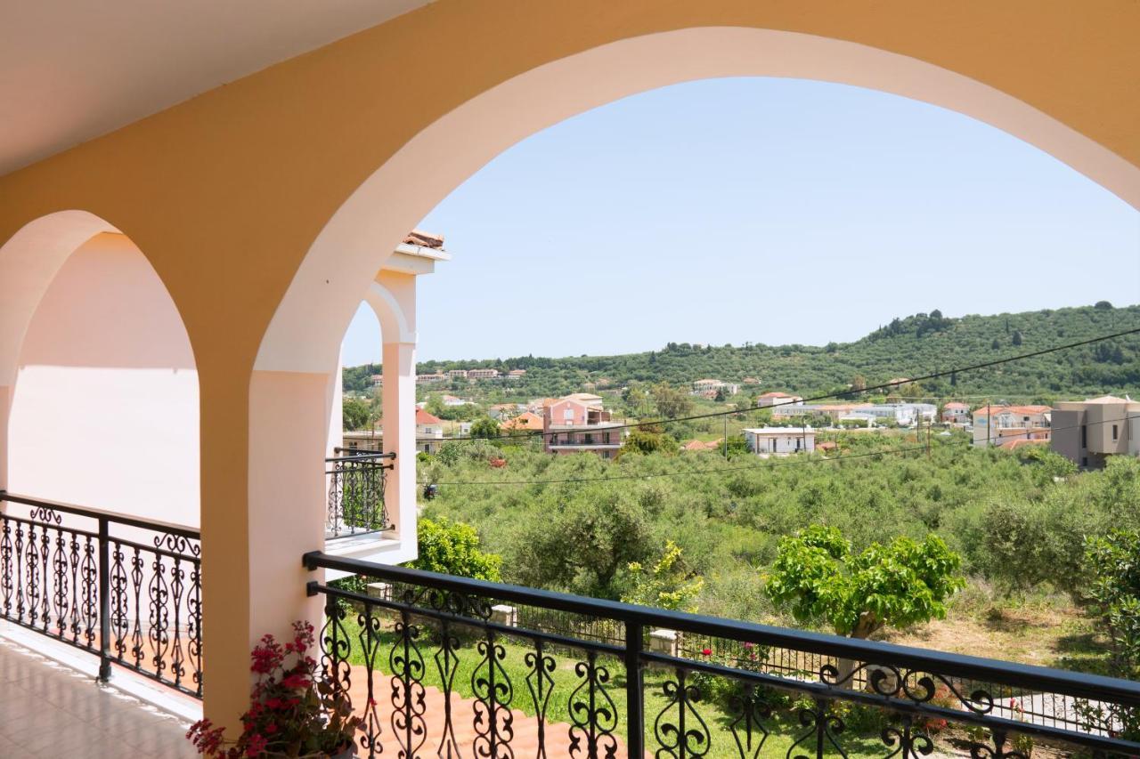Raptis Guest House Τσιλιβί Εξωτερικό φωτογραφία